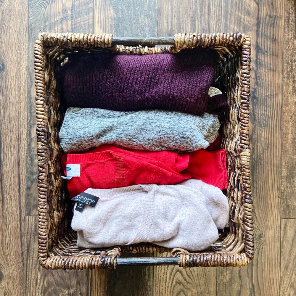 NOT SO MYSTERY sweater reseller box